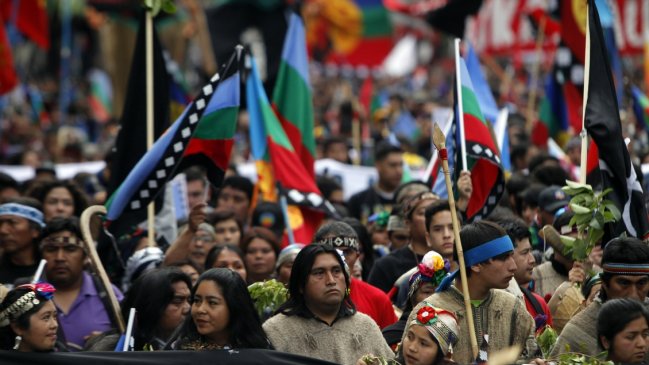 Historiador: El movimiento mapuche ha planteado la autonomía, que no es separación del Estado