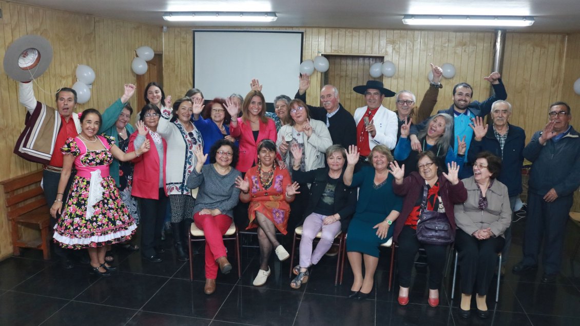 Escritores y poetas locales se reunieron en Valdivia