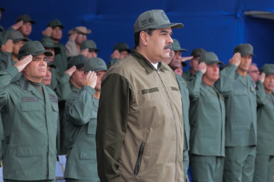 Maduro ordena redoblar la vigilancia en la frontera con Colombia