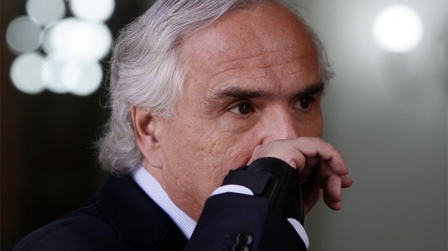 Con protesta pacífica pidieron renuncia del ministro Chadwick por caso Catrillanca