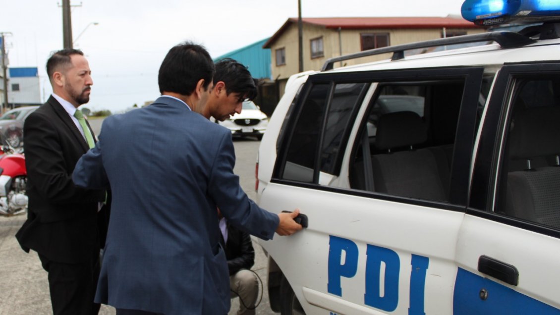 Puerto Montt: Detective de franco frustró asalto a una mujer