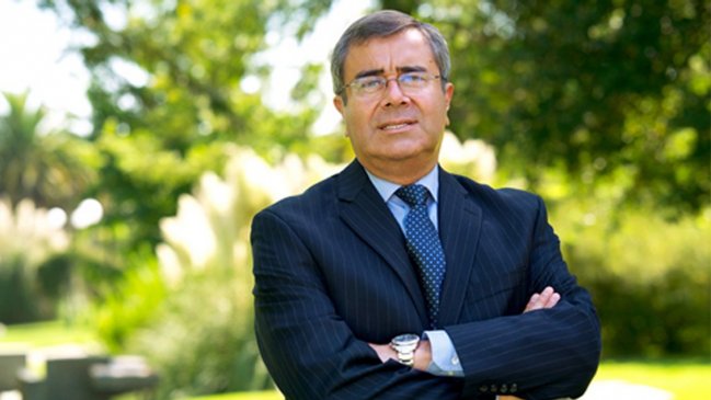 Rector de Universidad de Talca: Déficit de investigación en ciencia es 
