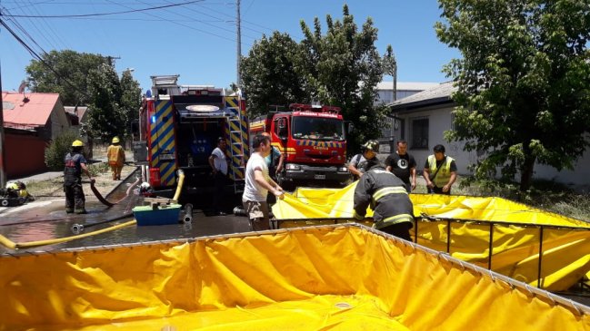 Chillán: Incendio en bodega abandonada provocó evacuación preventiva de vecinos