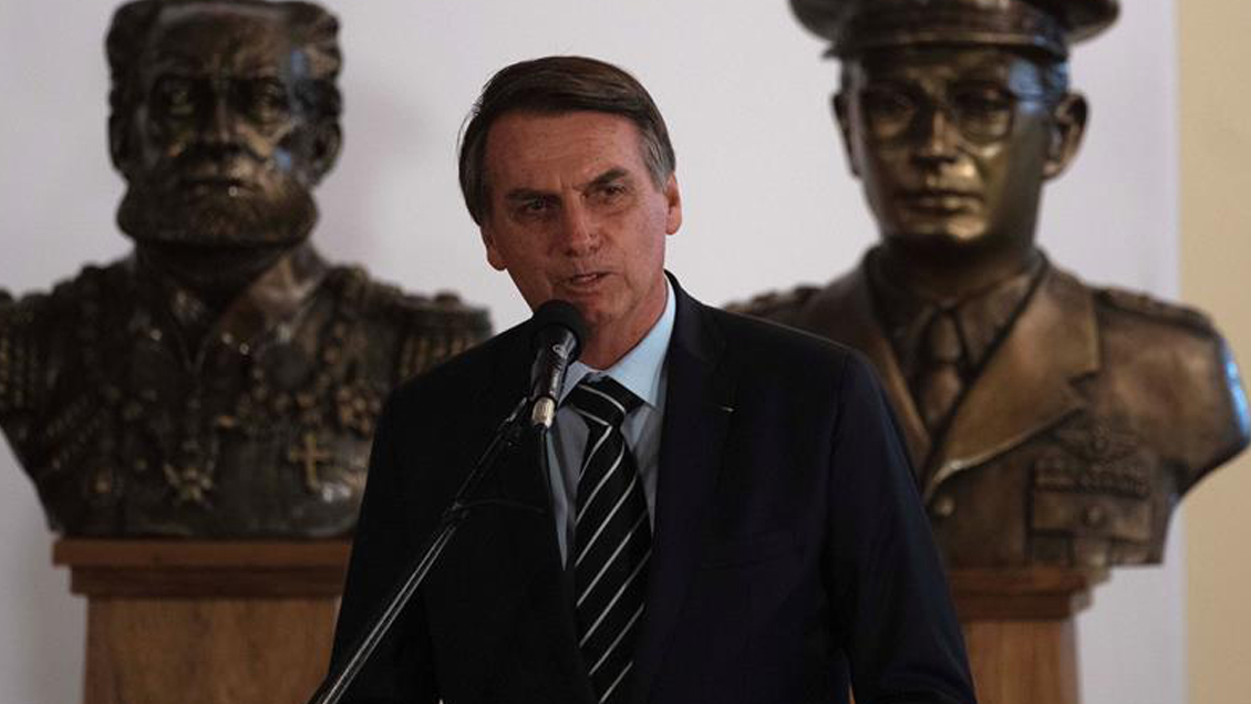 Bolsonaro estudia extinguir la Justicia del Trabajo por 