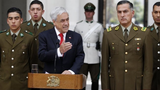 Presidente Piñera insistió en necesidad de modernizar a Carabineros