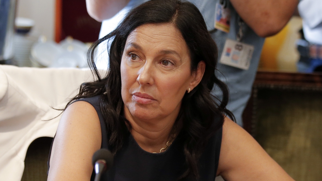 Ministra Kantor defendió cargo de su hijo en la APEC: Tiene todas las competencias