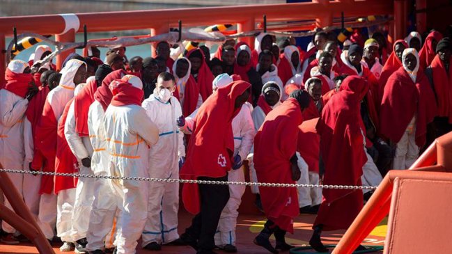  España: Rescatan a 188 inmigrantes en el mar  