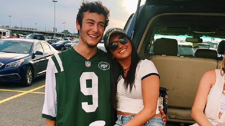 Arrestan a hombre que se comió el pez de una mujer y le envió foto de sus restos en el retrete