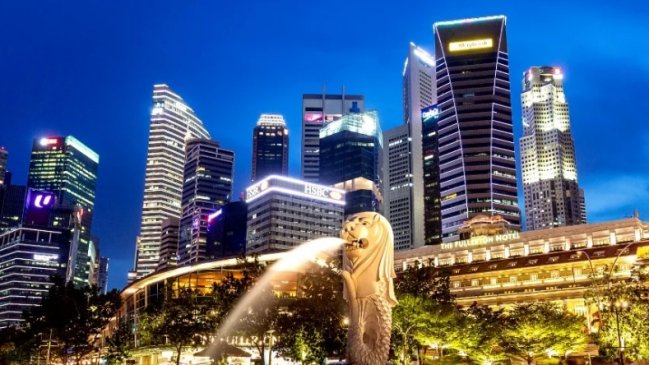 Joven se perdió en Singapur y vagó por 10 días por miedo a preguntar