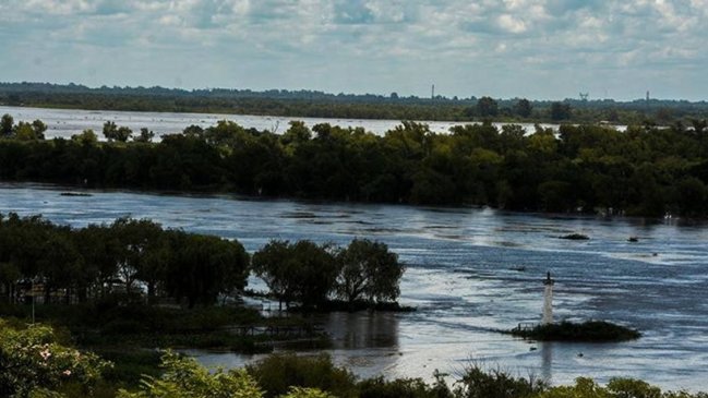 Crecidas de ríos deja a 514 aislados en Uruguay