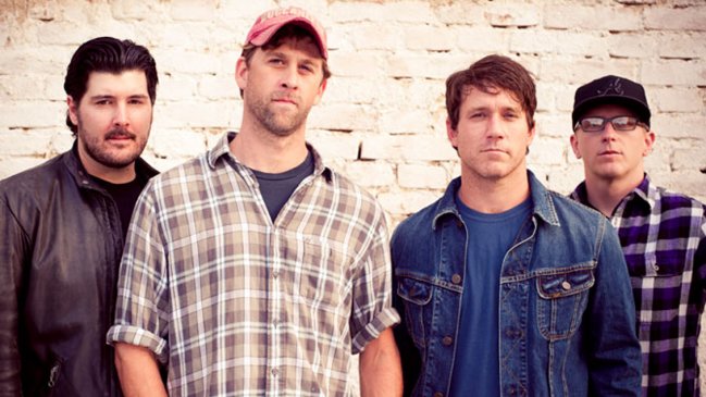 Banda Hot Water Music celebrará sus 25 años de carrera en Chile