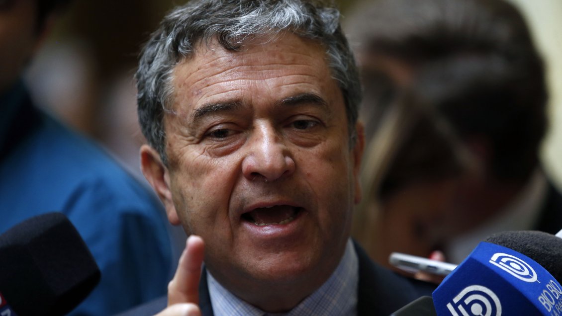 Senador UDI y sondeo presidencial de Cadem: La encuesta no tiene una 