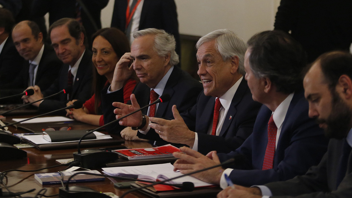 Gobierno prevé enviar este año proyectos para modificar y reducir ministerios