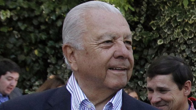  Piñera designó a Sergio Romero como embajador en Italia  