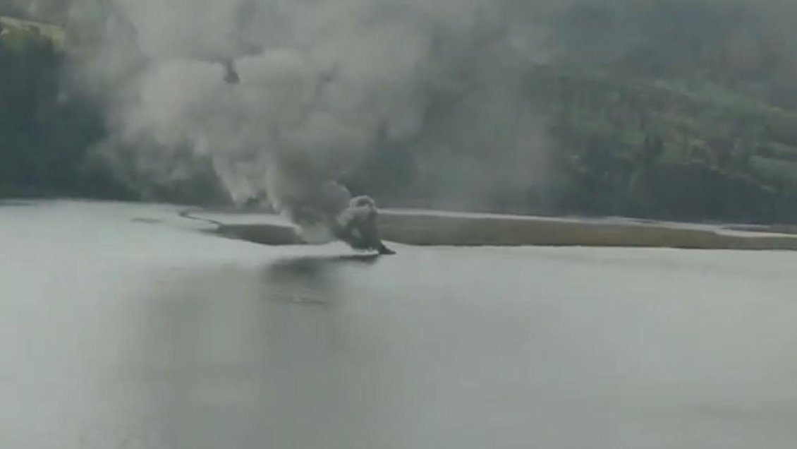 Valdivia: Embarcación se incendió y tripulantes saltaron al río Cruces