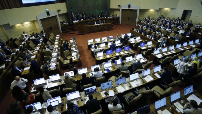 Cámara aprobó extender por cuatro años más devolución del impuesto al diésel en el transporte de carga