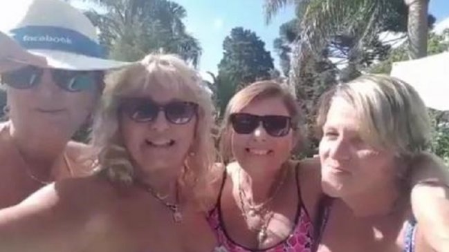 La fallida selfie de unas señoras que se transformó en viral