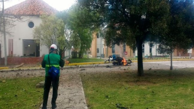 Auto bomba explotó en escuela policial de Colombia