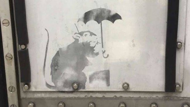 Tokio investiga si grafiti de una rata con paraguas es obra de Banksy