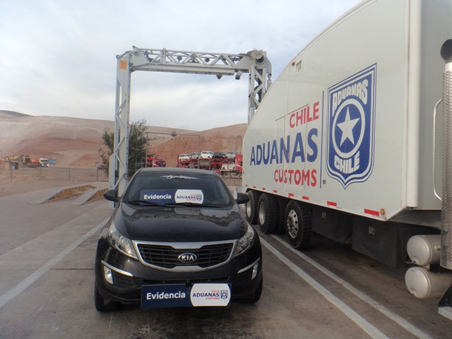 Tarapacá: Sorprenden a dos ex militares colombianos con 16 kilos de marihuana