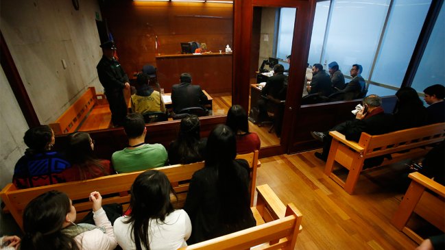 Condenan a sicólogo que abusó de niños tras crear grupo pastoral