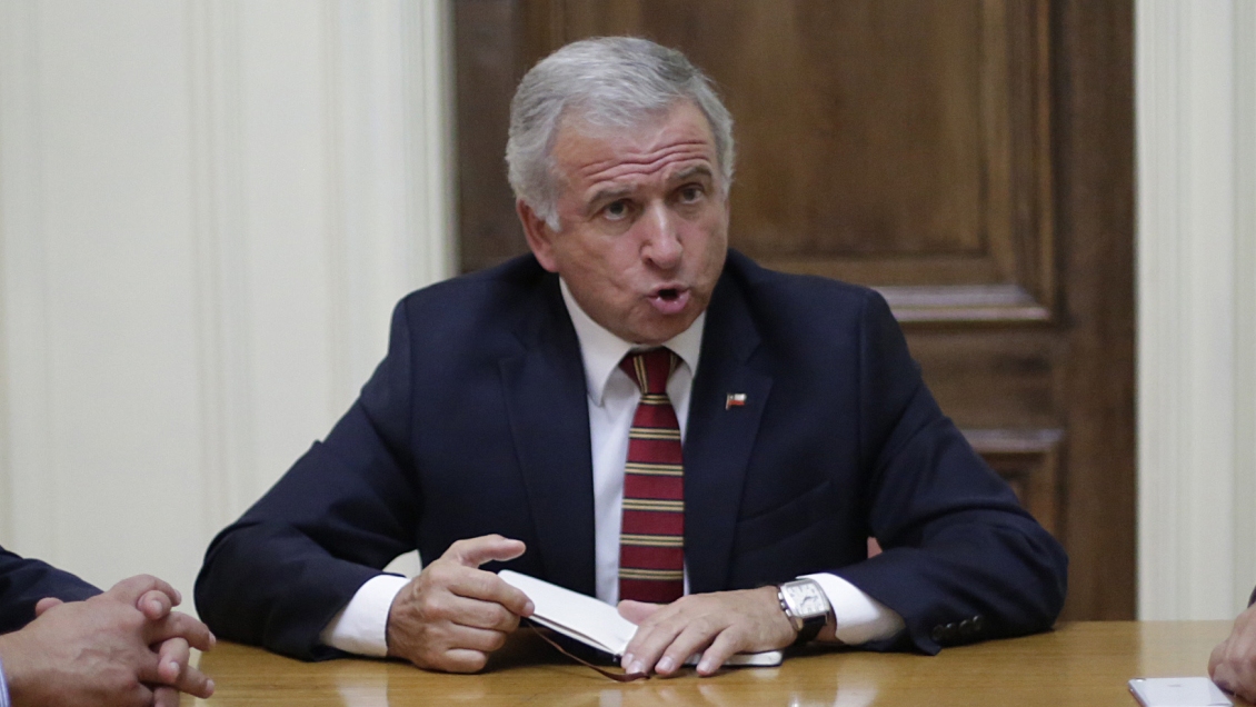 Ministro Larraín: El objetivo es que la reforma tributaria sea aprobada lo antes posible