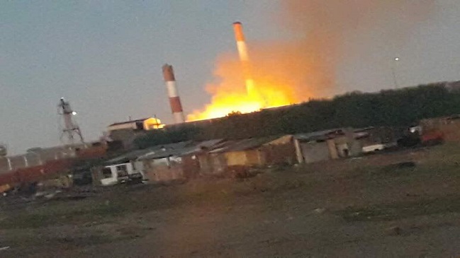 Inician sumario contra Huachipato por falla eléctrica que generó grandes llamaradas