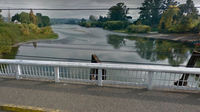 Fisco debe pagar 203 millones a constructora por alza en costos de la construcción de un puente