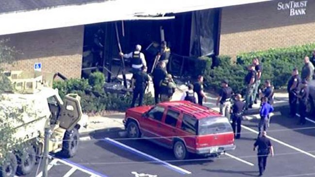 EE.UU.: Al menos cinco muertos dejó tiroteo en banco de Florida