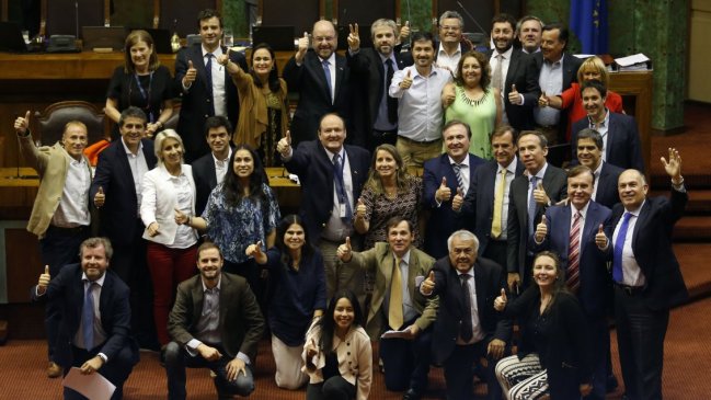 Diputados aprobaron creación del Servicio de Protección de la Niñez