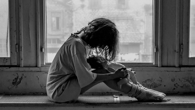 Joven violada por su hermano fue amenazada por su propia madre: 