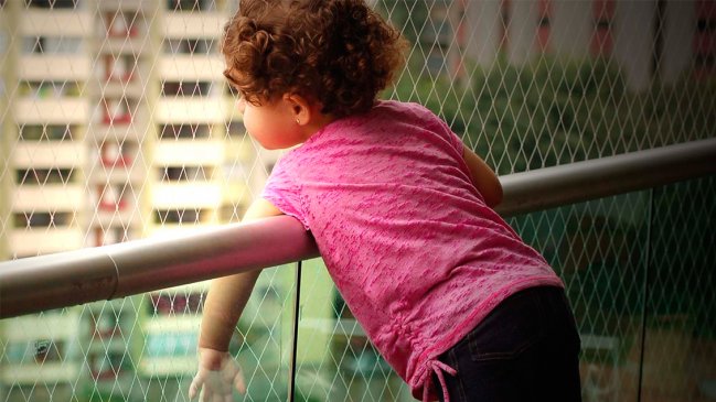 Proyecto de ley quiere obligar a colocar mallas de seguridad en departamentos