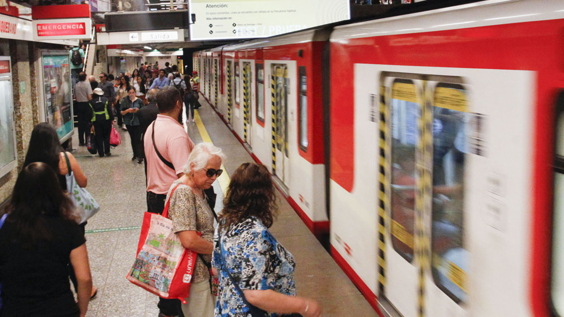 Línea 1 del Metro sufrió corte parcial por una hora y media