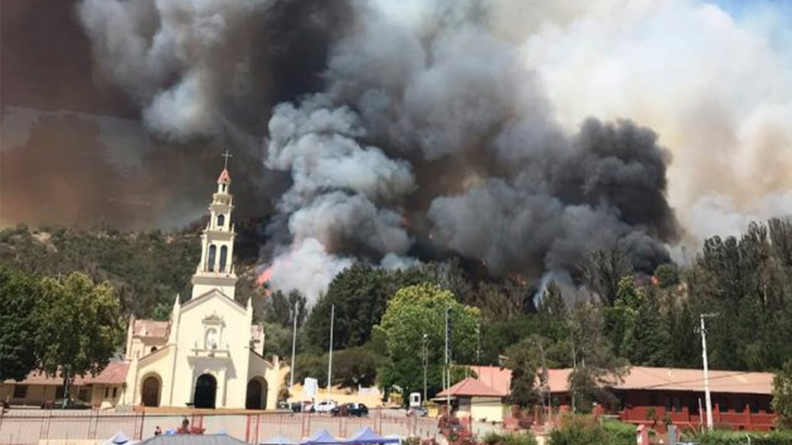 Incendio en cercanías del Santuario Lo Vásquez: Aumentan a 253 las hectáreas consumidas