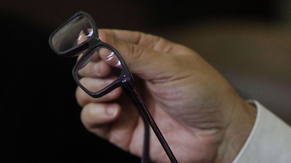 Recetas de lentes en ópticas: Congreso apunta al Gobierno en medio de polémica