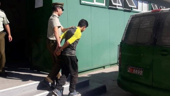 Adolescente que robó y chocó automóvil de su vecino será sometido a programa de vigilancia