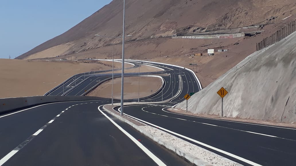 Alrededor de 300 conductores utilizaron el nuevo acceso a Alto Hospicio inaugurado este jueves