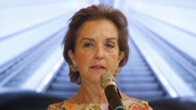 Diputado PS acusa a Hutt de 