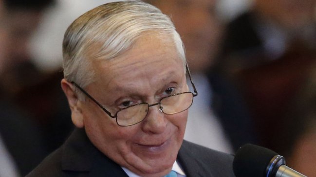 Obispo Eduardo Durán declaró que recibe más de 30 millones mensuales en diezmos