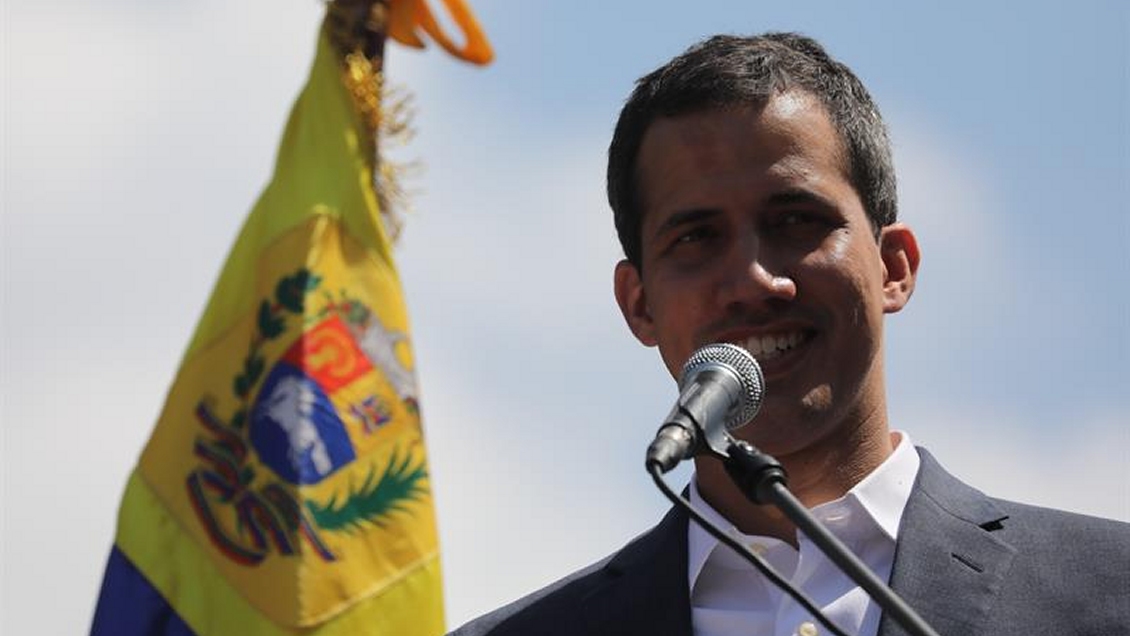 EEUU pide a militares venezolanos que sigan al general que respaldó a Guaidó