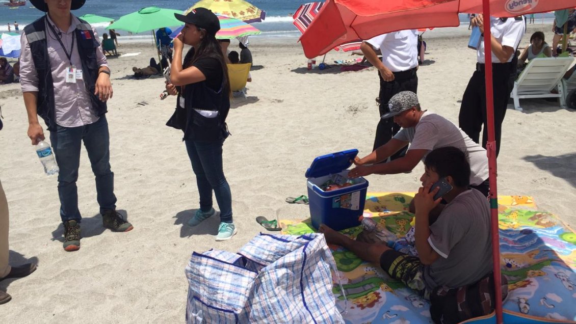 Iquique: Decomisan alimentos sin autorización en Cavancha