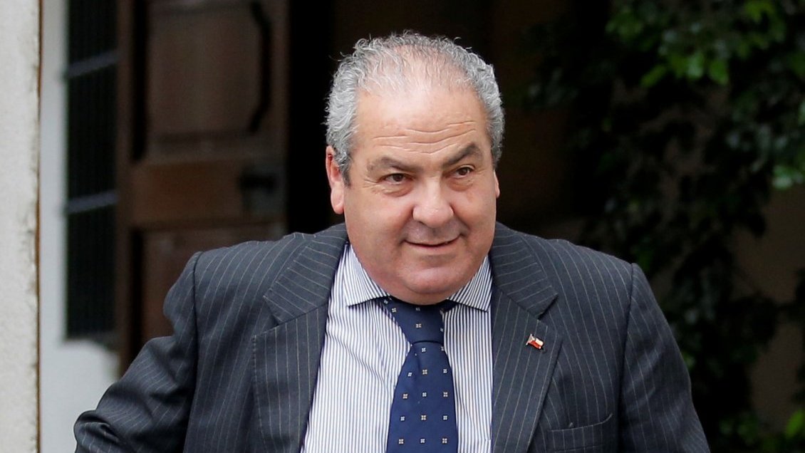 Diputado RN pidió a Luis Castillo aclarar su actuación en el caso Frei