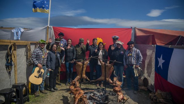   Punta Arenas: Más de 5.000 personas visitaron muestra costumbrista chilota 