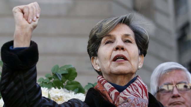 Isabel Allende: Es una ofensa comparar a mi padre con Maduro y Chávez