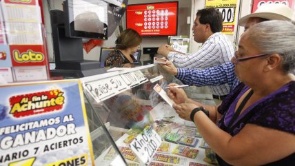   Los sueños de los chilenos para el millonario pozo del Loto 