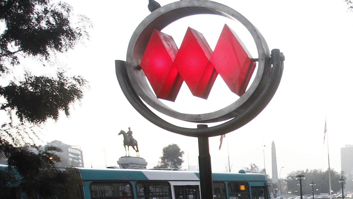 Metro debió suspender servicio express en la Línea 5 este martes