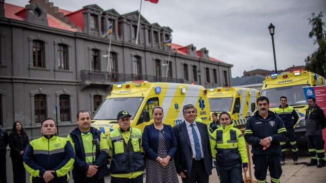 Llegan nuevas ambulancias a Punta Arenas y Puerto Natales