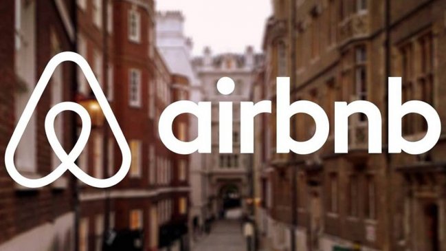 El Ayuntamiento de París reclama 12,5 millones de euros a plataforma Airbnb