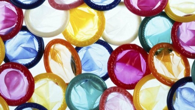 Un cuarto de los compradores de condones en San Valentín son mujeres