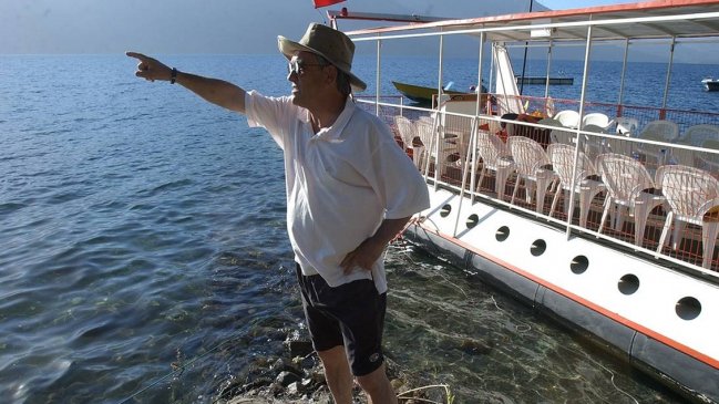 El mecanismo por el que Piñera goza de una playa privada en el Lago Caburgua